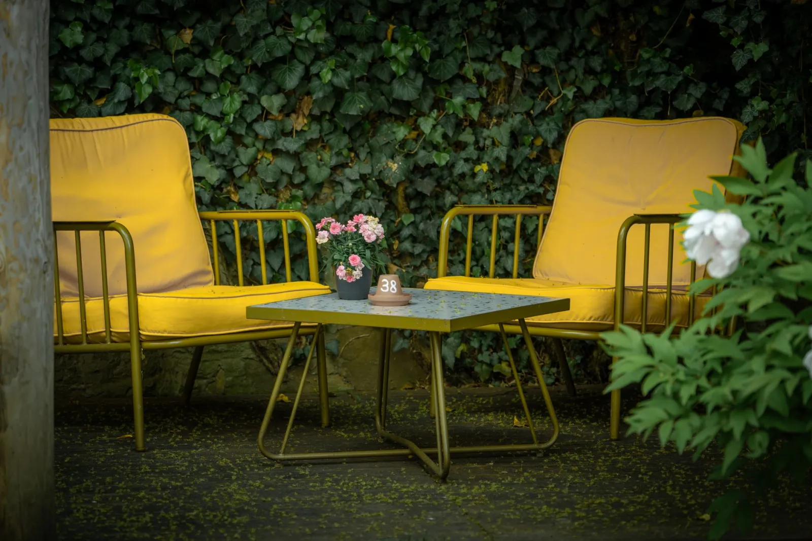 Gartenmöbel im Vergleich